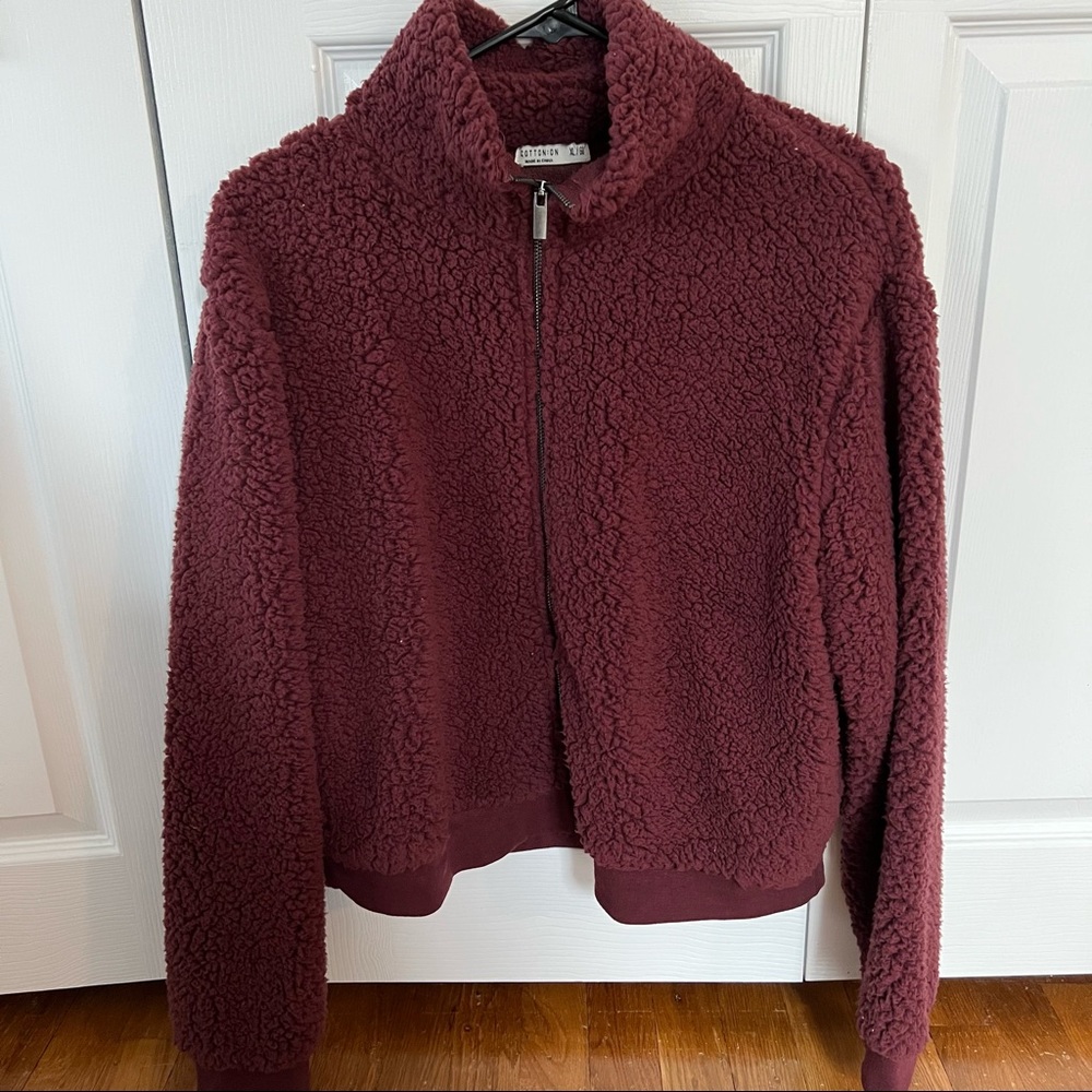 Cotton On Women’s Cropped Fuzzy Jacket size XL